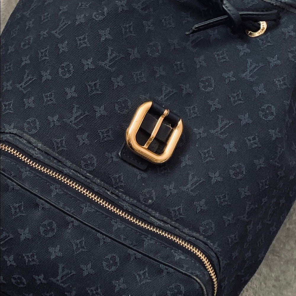 Louis Vuitton Navy Blue Backpack. Great Condition!